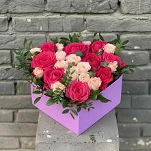 Цветочная композиция из Розы в коробке в Райки