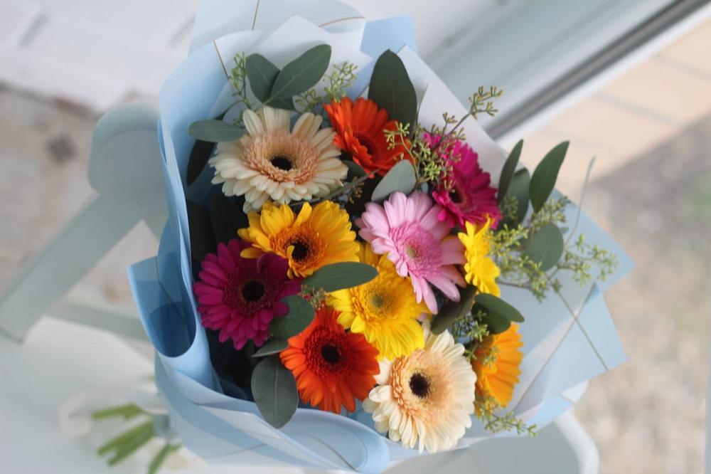 Букет цветов из: Герберы в Райки