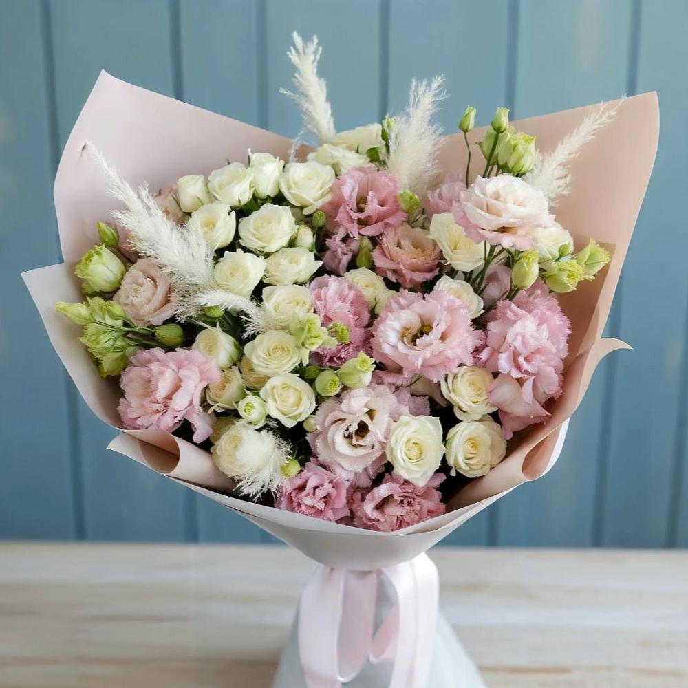 Букет цветов из: Альстромерии и Розы в Райки