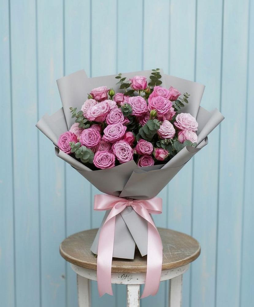 Букет цветов из: Розы в Райки