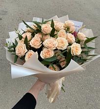 Букет Кремовые розы Латте в Райки