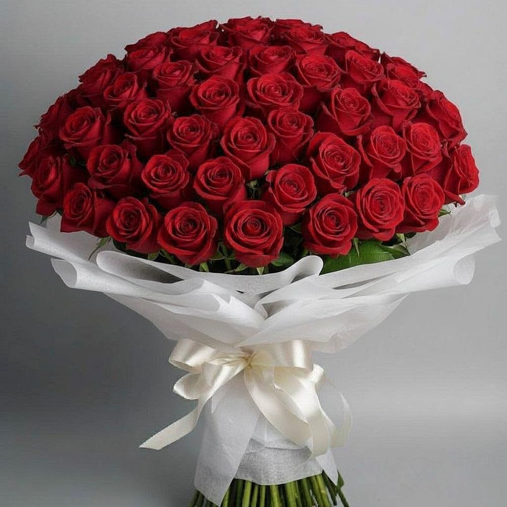 Букет 101 Красная роза Блэк Мэджик в Райки