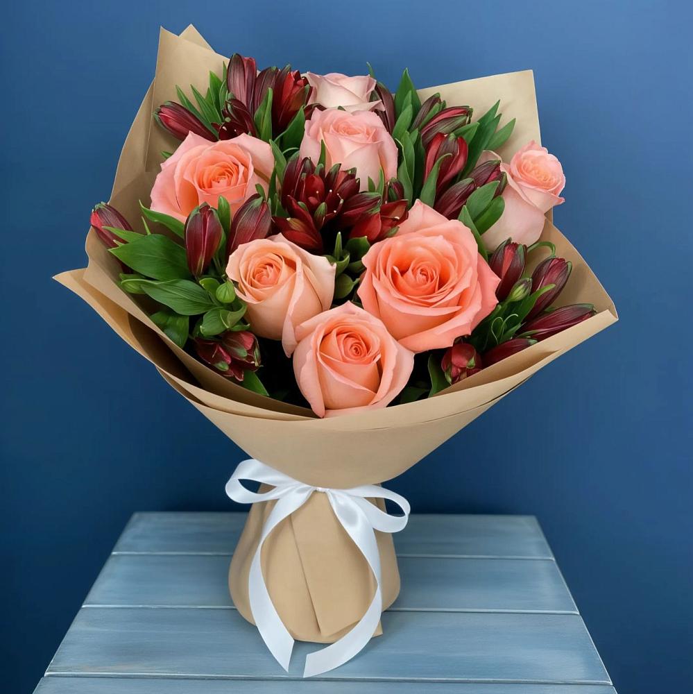 Букет цветов из: Розы и Альстромерии в Райки