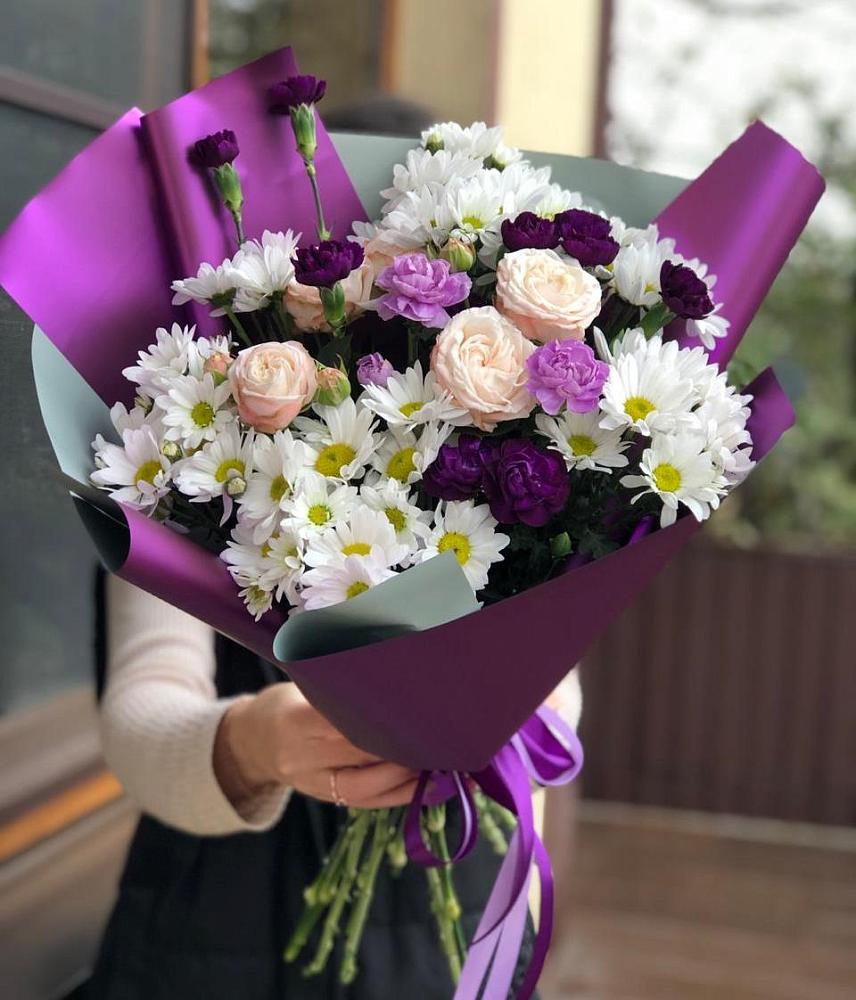 Букет цветов из: Хризантемы, Гвоздики и Розы в Райки