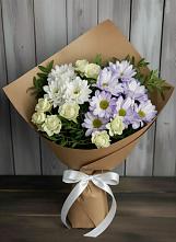 Букет цветов из:  Хризантемы и Розы в Райки