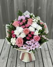 Букет цветов из:  Альстромерии, Гвоздики, Розы и Хризантемы #REPLACE_PRED# Райки