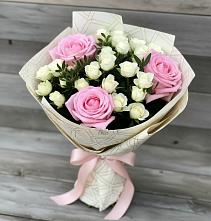 Букет цветов из:  Розы в Райки