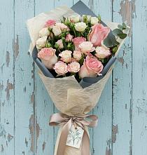 Букет цветов из:  Розы #REPLACE_PRED# Райки