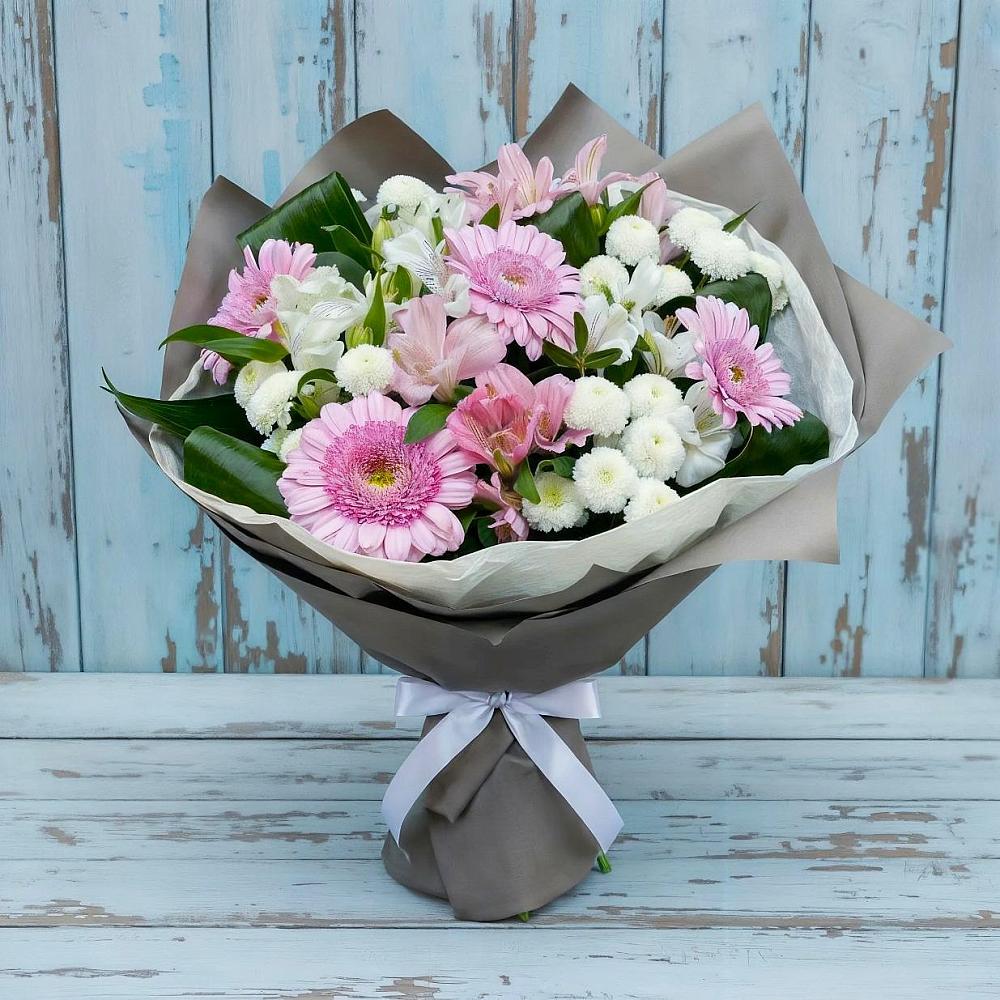 Букет цветов из: Герберы, Альстромерии и Хризантемы в Райки