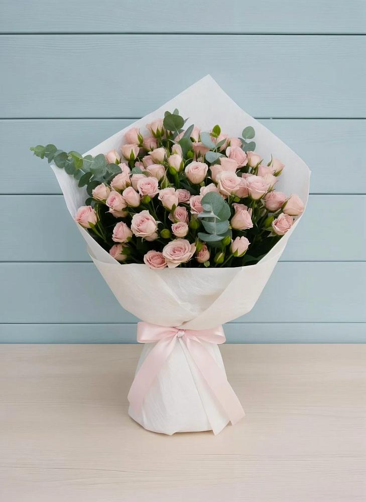 Букет цветов из: Розы в Райки