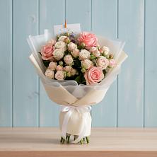 Букет цветов из:  Розы в Райки