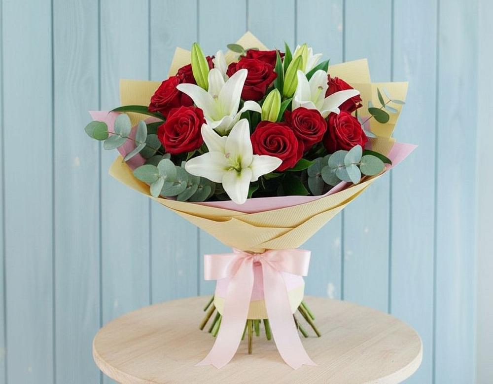 Букет цветов из: Лилии и Розы в Райки